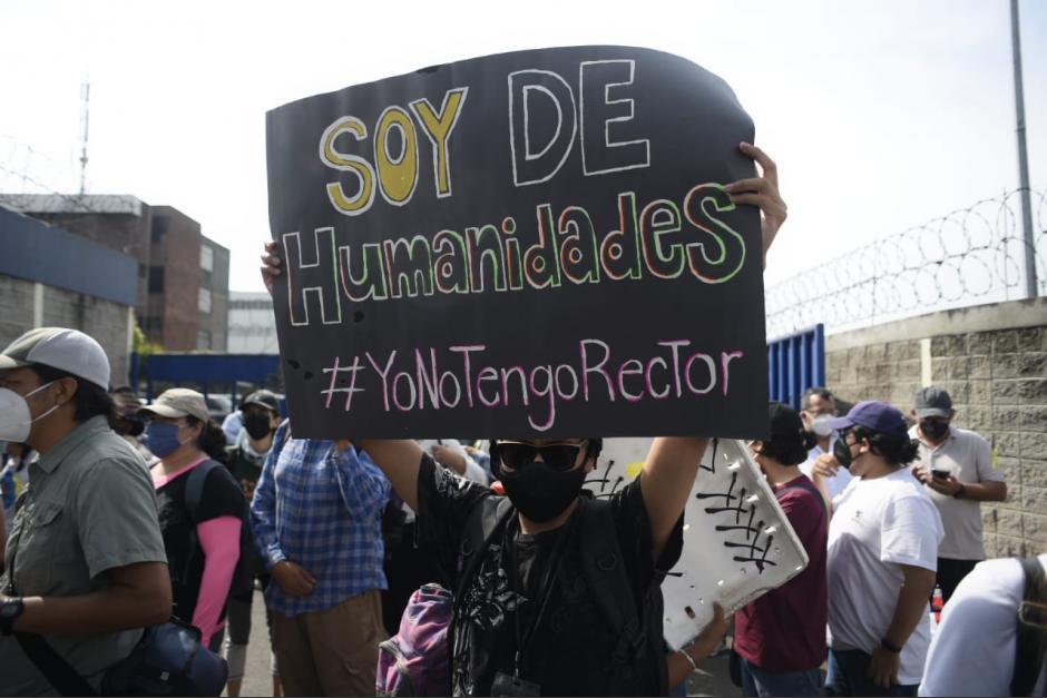 Los estudiantes recorrerá calles y avenidas de la zona 12 a la zona 1. (Foto: Wilder López/Soy502)