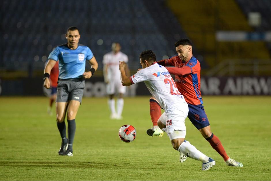 Municipal y Olimpia empatan en el juego de octavos de ida de la Liga Concacaf. (Foto: Nuestro Diario)
