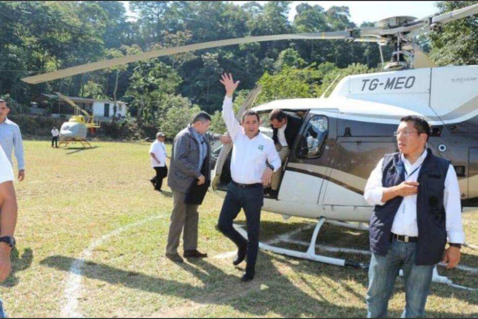 Juez orden&oacute; la extinci&oacute;n de dominio del helic&oacute;ptero de Mario Estrada, el cual fue usado en varias oportunidades por Jimmy Morales. (Foto: Archivo/Soy502)