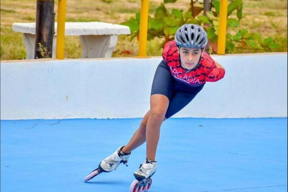 Sara Nicole Alvarado busca cumplir su sue&ntilde;o de viajar al Campeonato Panamericano de Patinaje en Colombia. (Foto: Cortes&iacute;a/Eswin L&oacute;pez)