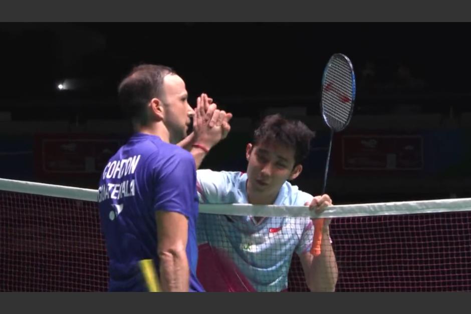 Kean Yew Loh de Singapur, campe&oacute;n mundial derrot&oacute; a Kevin Cord&oacute;n en 3 sets. (Foto: captura video)&nbsp;