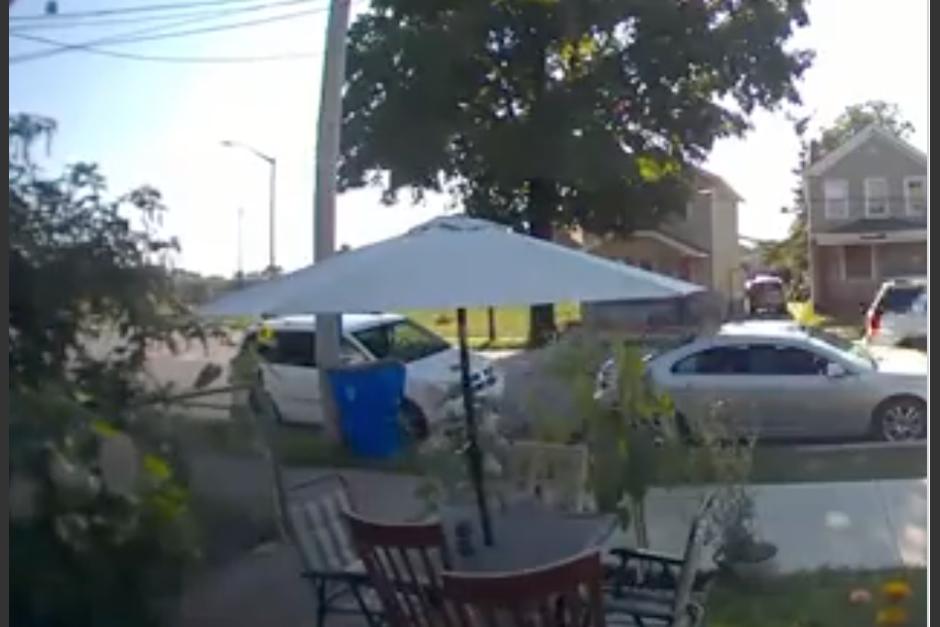 Una niña de seis años logró escapar de un hombre que presuntamente pretendía secuestrarla. (Foto: captura video)