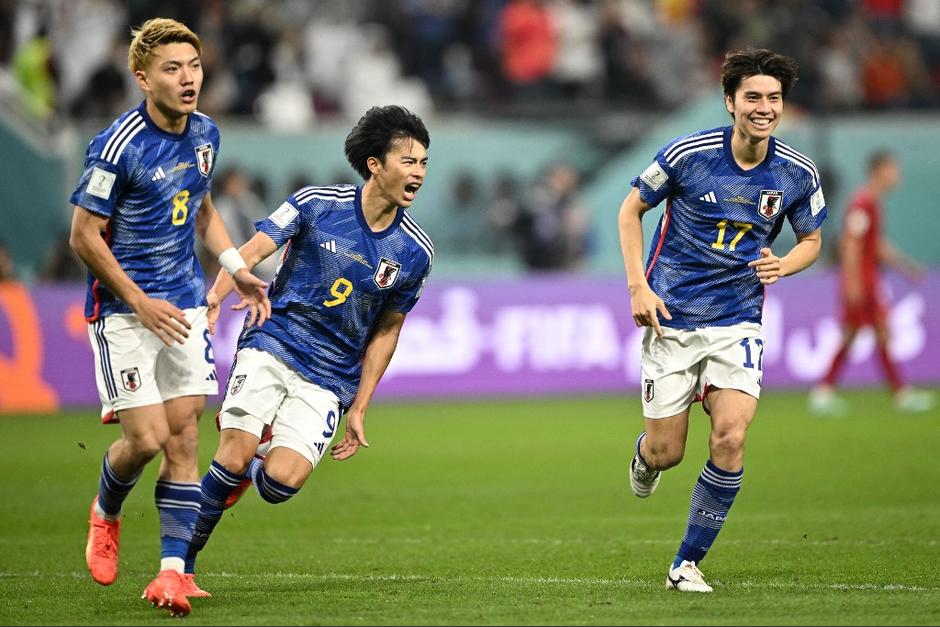 Japón remonta a España y pone un pie en octavos de final. (Foto: AFP)