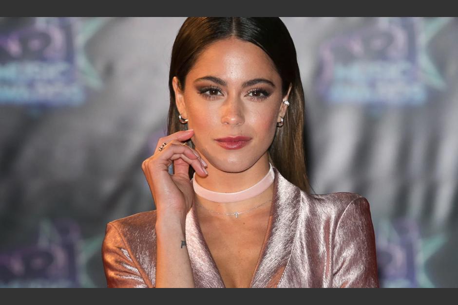 Tini Stoessel regresó al estadio para apoyar a Rodrigo De Paul. (Foto: Glamour México)
