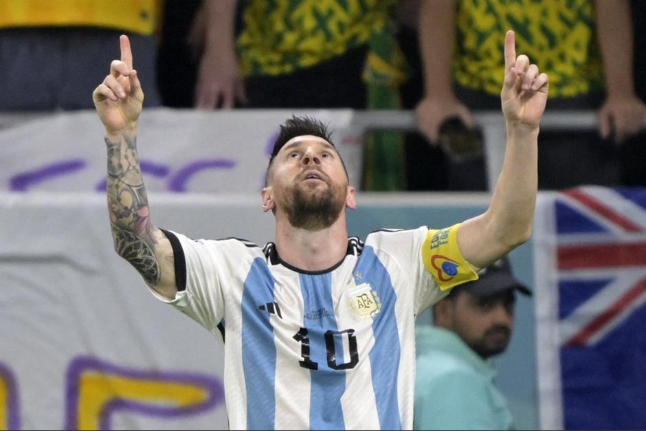 Messi anotó un golazo que puso a ganar a Argentina ante Australia. (Foto: AFP)