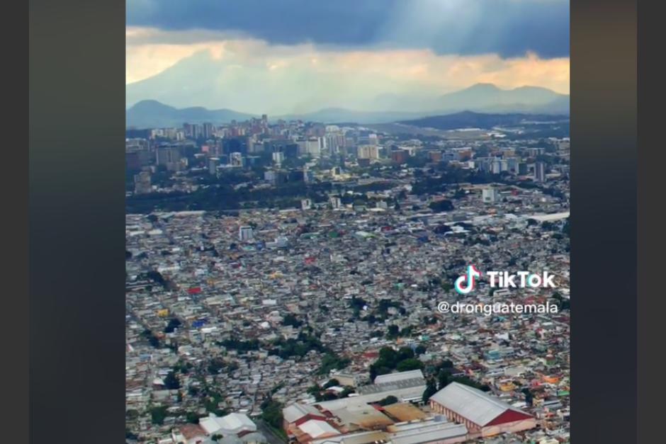 La ciudad de Guatemala fue captada por un dron y las im&aacute;genes han asombrado a las personas. (Foto: captura de pantalla)&nbsp;