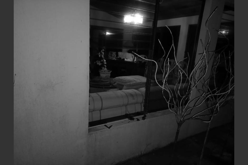 Un hombre fue asesinado en el interior de su apartamento.(Foto: PNC)