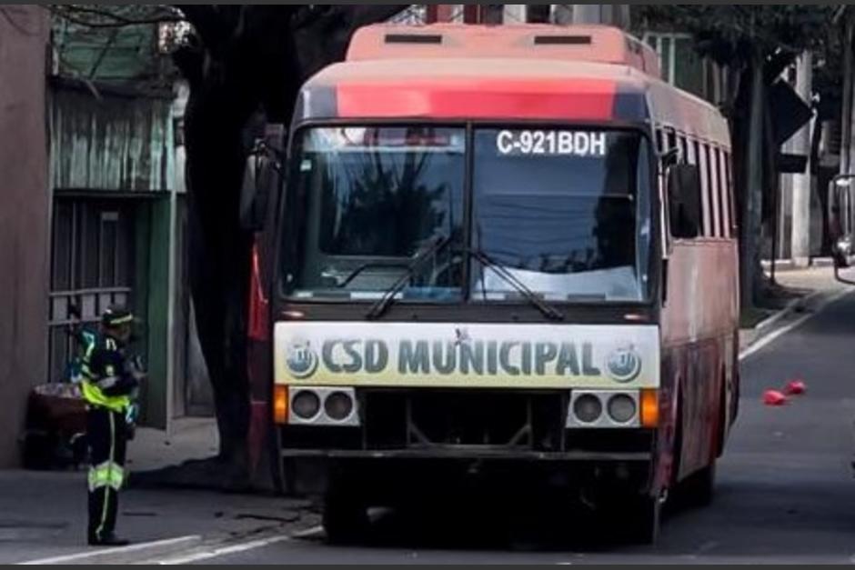El veh&iacute;culo fue localizado por elementos de la Polic&iacute;a Municipal de Tr&aacute;nsito. (Foto: Am&iacute;lcar Montejo)