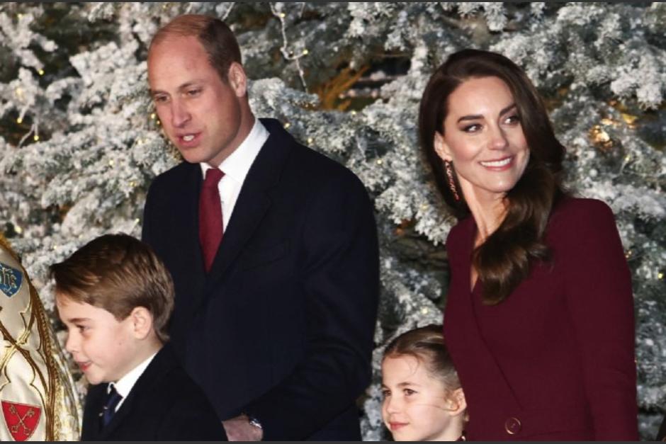 Príncipe William desata críticas tras asistir a la boda de su ex novia. (Foto: AFP)