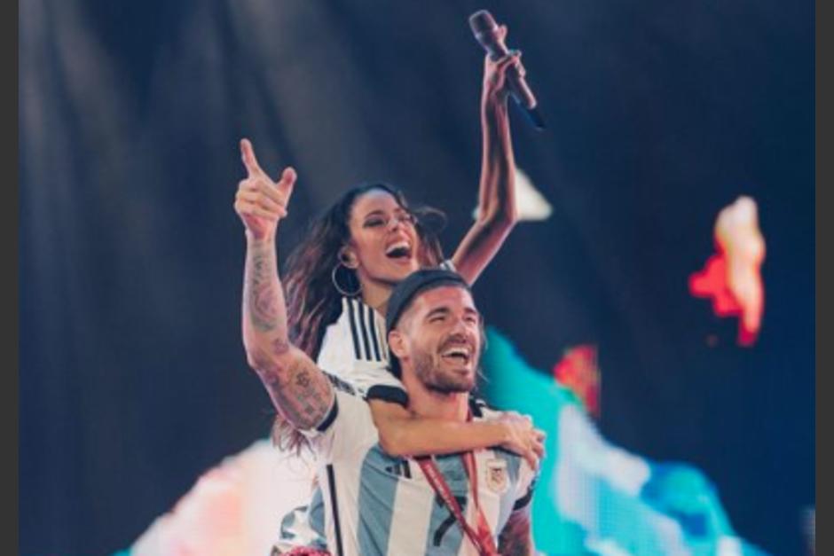 Rodrigo De Paul estuvo junto a Tini en su concierto ofrecido en Argentina. (Foto: Instagram)