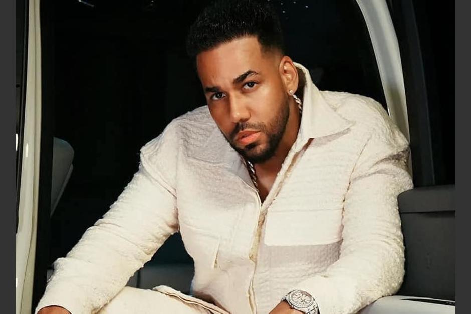 El jueves se termin&oacute; la preventa con descuento para clientes bancarios. (Foto: Facebook/Romeo Santos)