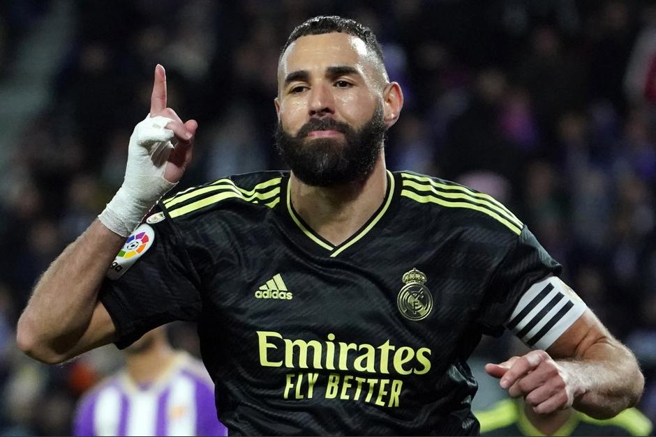Karim Benzema volvi&oacute; a ser titular tras superar la lesi&oacute;n que lo habr&iacute;a dejado fuera de la selecci&oacute;n de Francia y anot&oacute; dos goles para su equipo el Real Madrid. (Foto: AFP)