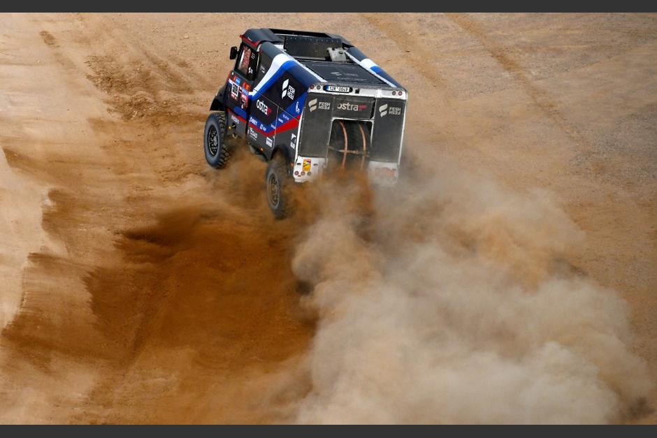 El Rally Dakar arranc&oacute; con todo este s&aacute;bado 31 de diciembre. (Foto: Redes sociales)