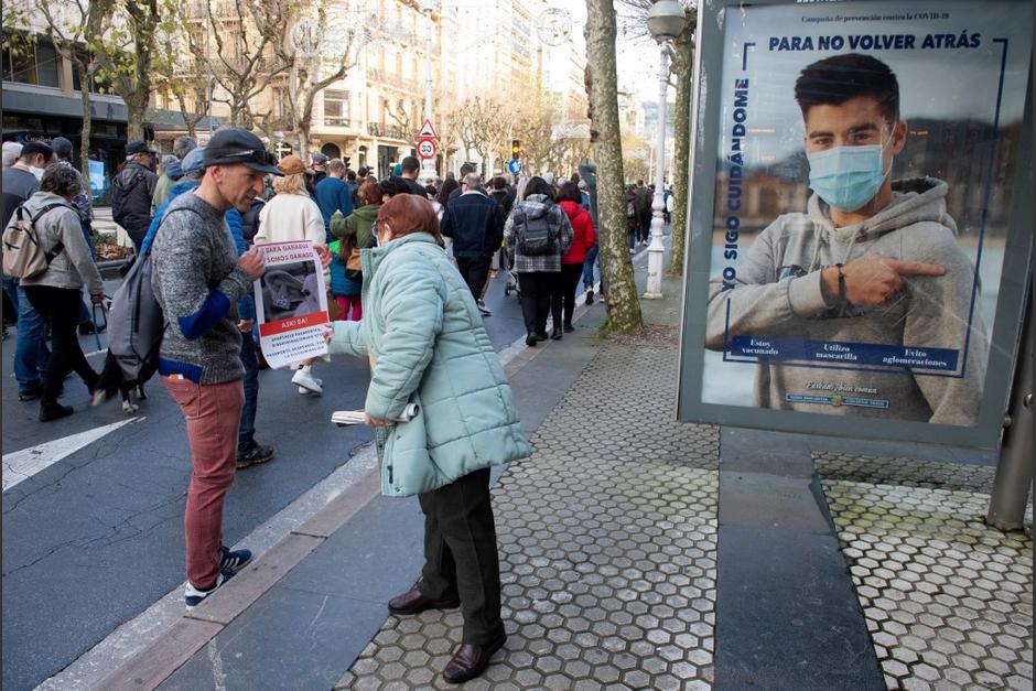 Son diversos grupos alrededor del mundo que se niegan a la colocaci&oacute;n de la vacuna. (Foto: AFP)