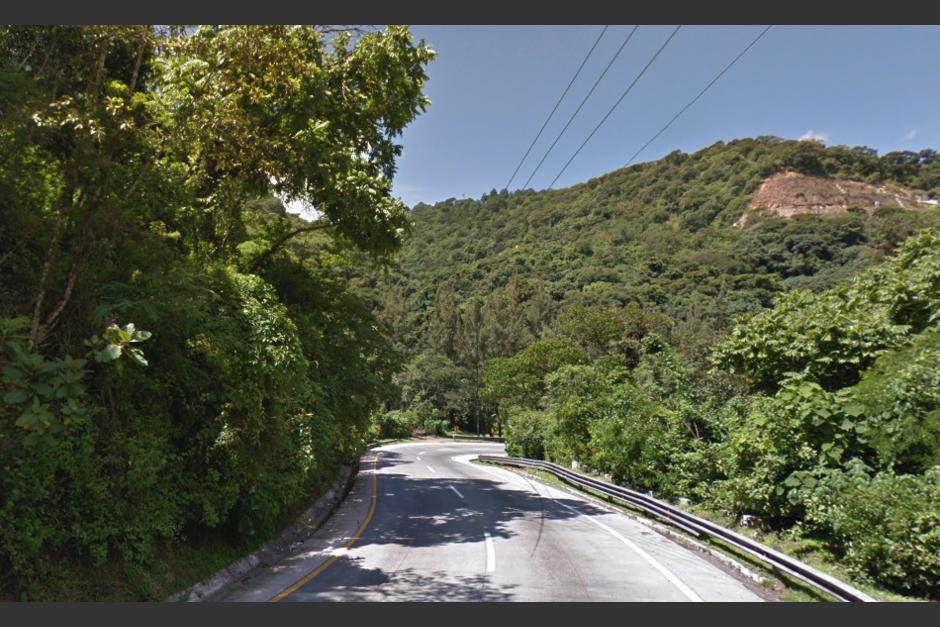El incidente se produjo a inmediaciones del kilómetro 38 de la ruta hacia Antigua Guatemala. (Foto: Google Maps)