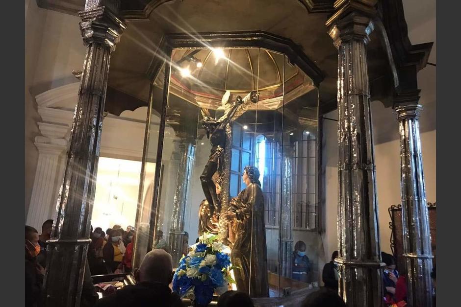 Los feligreses peregrinan hacia Esquipulas para visitar la Bas&iacute;lica y venerar al Cristo Negro este 15 de enero. (Foto: Twitter)