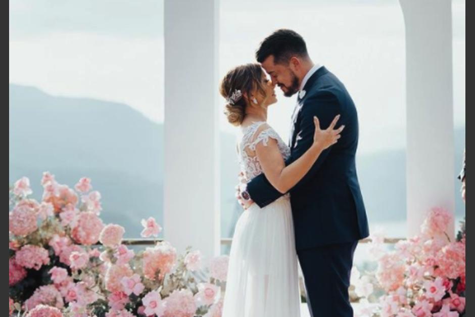 Gaby Asturias contrajo matrimonio con Luli Amaya, por el civil el pasado 16 de enero. (Foto: Instagram Luli/ auguroweddings)