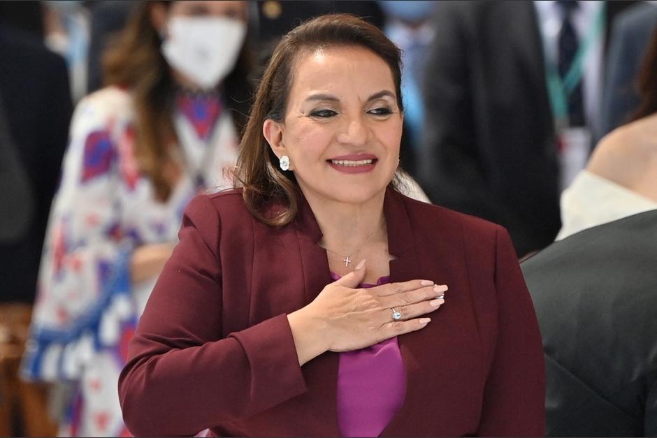 Xiomara&nbsp;Castro, la primera mujer en gobernar Honduras, asumi&oacute; la presidencia de ese pa&iacute;s este jueves 27 de enero. (Foto: AFP)