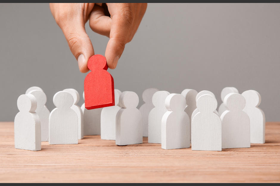 Los empleados del Centro de Gobierno fueron colocados en puestos clave de la estructura del Gobierno. (Foto. Shooterstock)