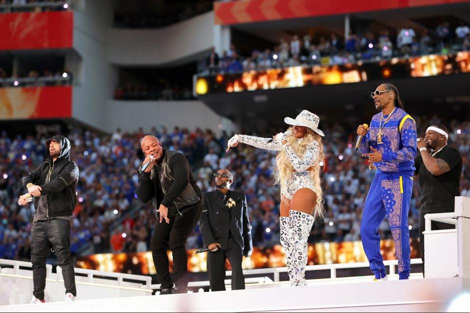 Los mejores memes del show del medio tiempo del Super Bowl