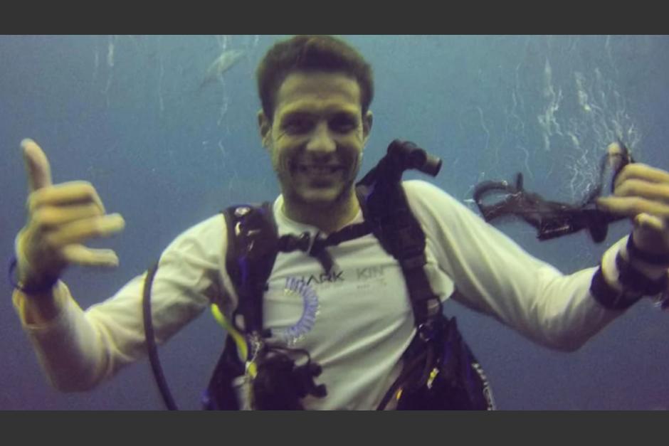 Simon Nellist se encontraba practicando para un acto que realizar&iacute;a en los pr&oacute;ximos d&iacute;as cuando fue atacado por un peligroso tibur&oacute;n. (Foto: Daily Mail)&nbsp;