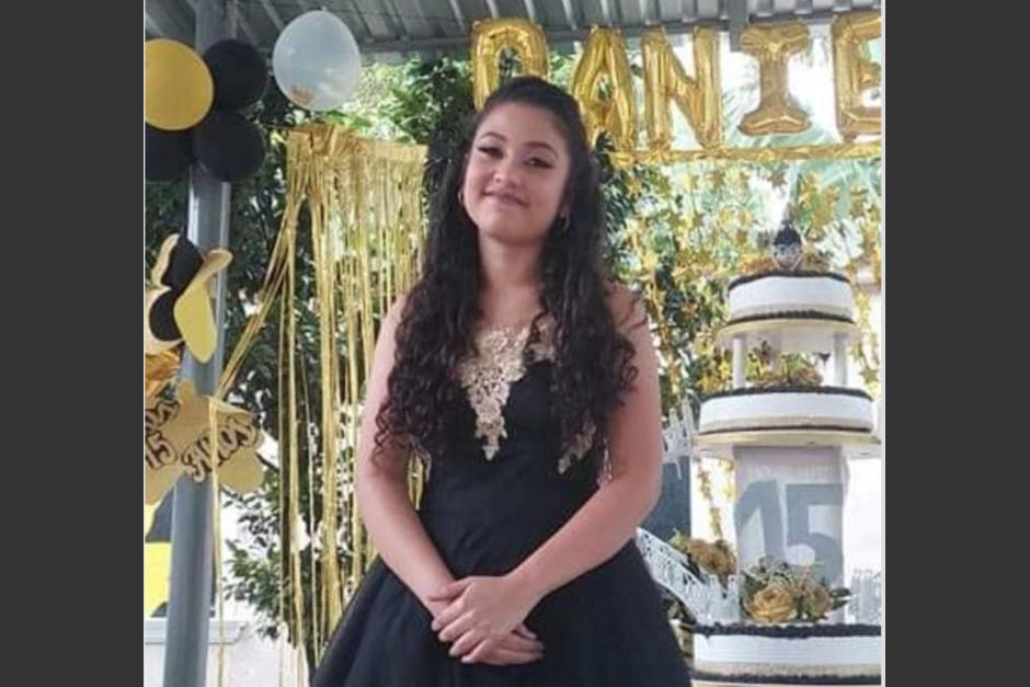 Contin&uacute;a la b&uacute;squeda de una menor de 15 a&ntilde;os que desapareci&oacute; en aldea Llano de &Aacute;nimas en Amatitl&aacute;n. (Foto: Cortes&iacute;a)