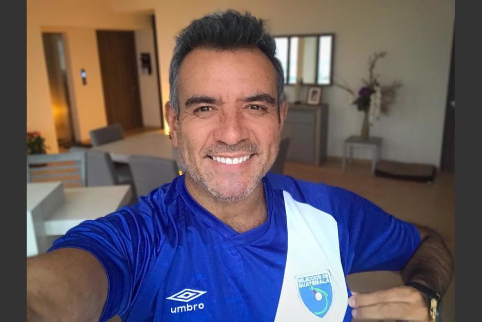 El conductor guatemalteco contó varios pasajes de su vida y de la vez que pensaba tomar una decisión fatal en su adolescencia. (Foto: Soy502)