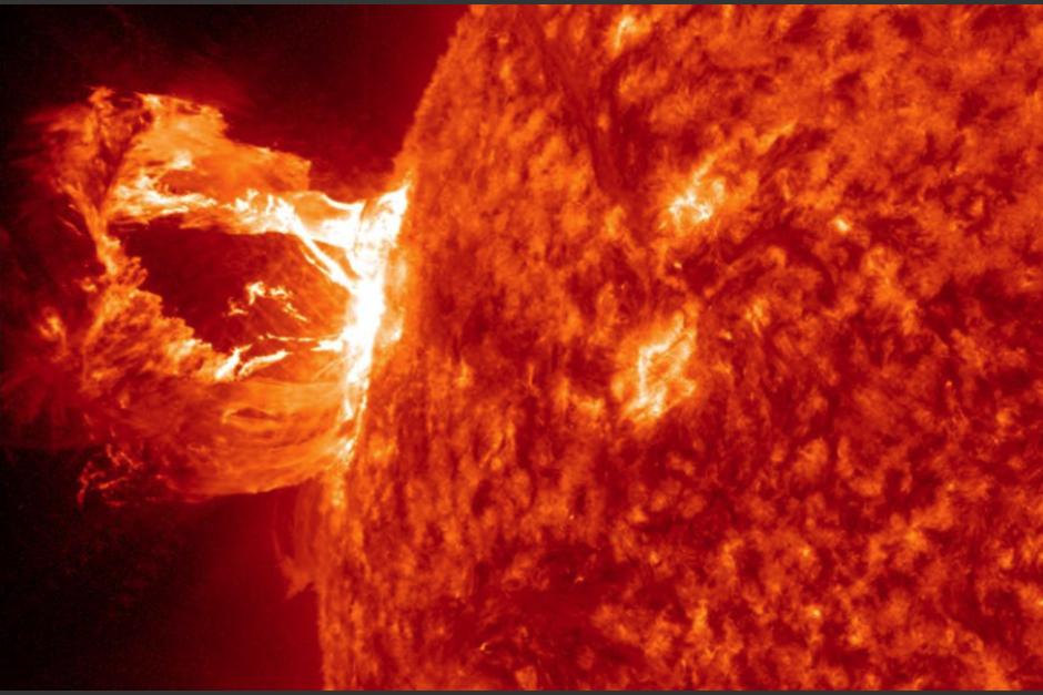 La NASA logr&oacute; captar una de las mayores erupciones solares. (Foto:&nbsp;aol.com)
