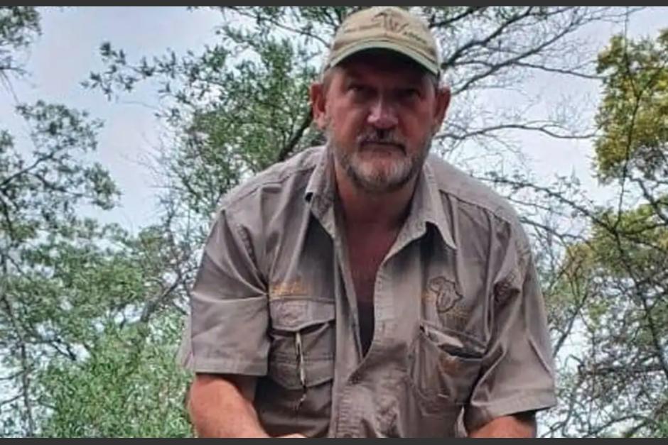 Riaan Naude fue asesinado tras matar a decenas de animales silvestres. (Foto: Twitter)