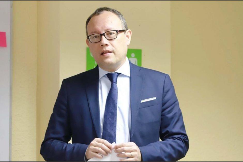 Pablo Ernesto Oliva Soto asumi&oacute; como Rector interino el 30 de abril y dej&oacute; el cargo el 30 de junio. (Foto: Usac)