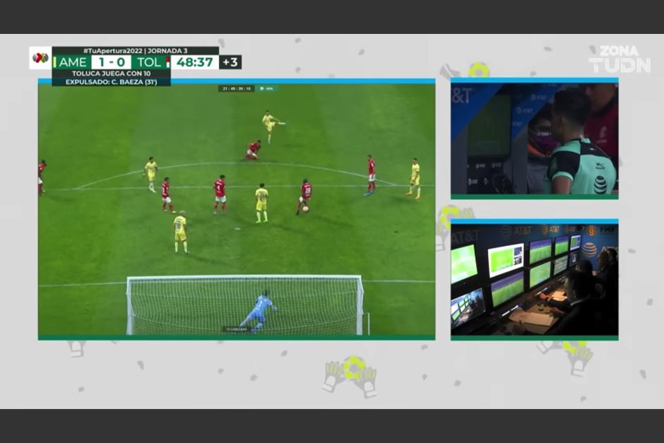 Aparentemente, el delantero interfiere en la visibilidad del guardameta. (Captura video)