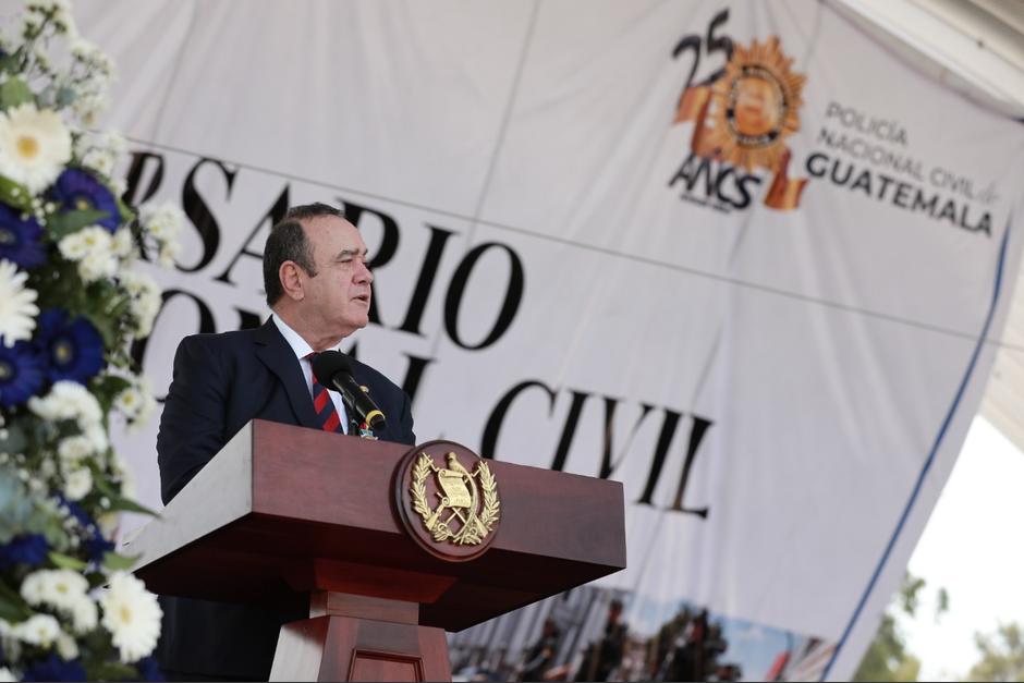 El presidente Alejandro Giammattei, participó en el Aniversario de la PNC. (Foto: Gobierno de Guatemala)&nbsp;