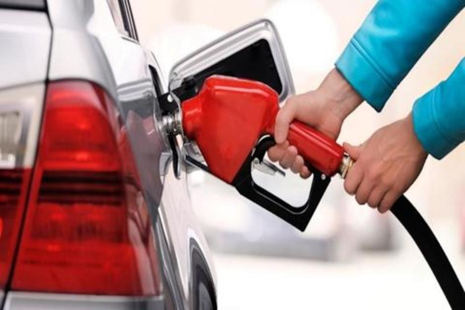 El precio de la gasolina continúa a la baja debido al mercado internacional. (Foto: Soy502/Archivo)&nbsp;