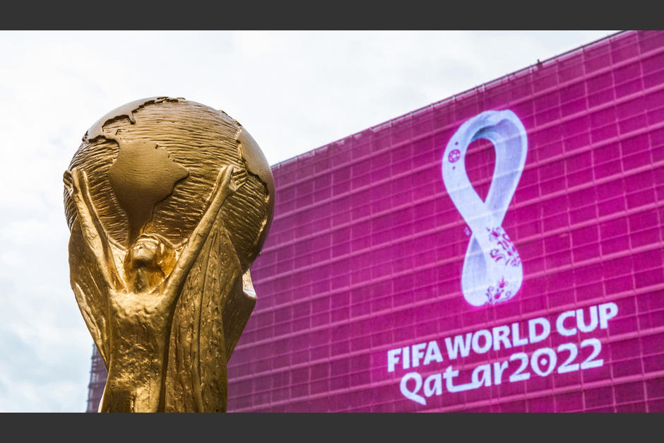Si piensas asistir al Mundial de Qatar, debes prepararte no solo con el boleto de viaje. (Foto: Shutterstock)