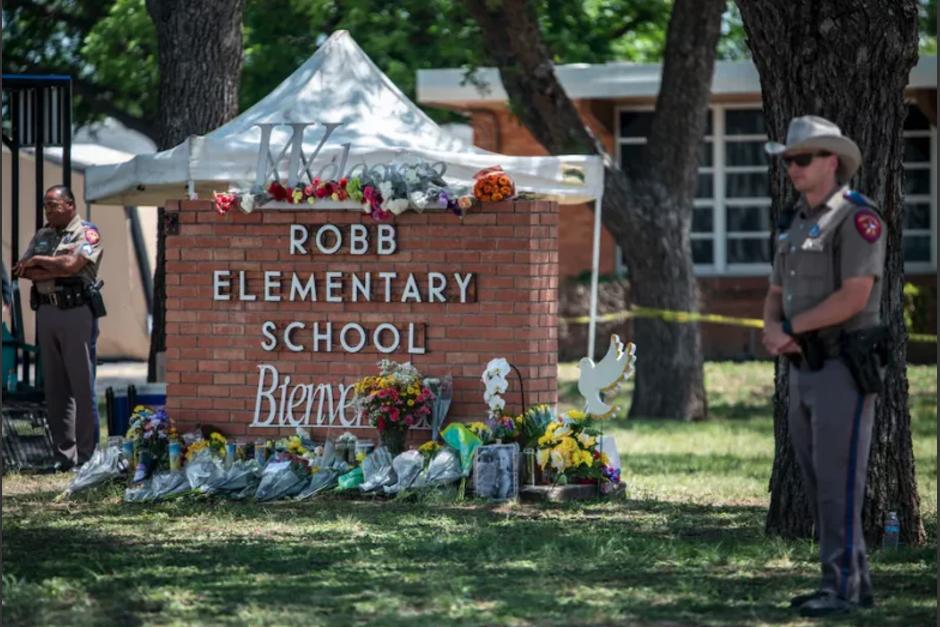 El tiroteo ocurrido el pasado 24 de mayo cobró la vida de 19 niños y dos profesoras. (Foto: Almendron)