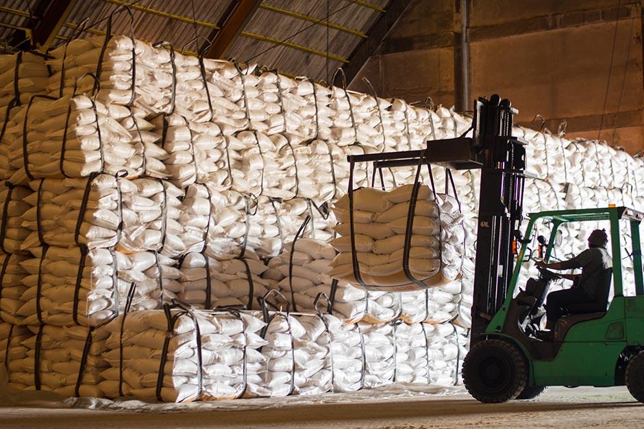 Estados Unidos dejó fuera a Nicaragua de la cuota de exportación de azúcar hacia ese país. Empresarios azucareros señalan que es un duro golpe para la economía nicaragüense. (Foto: Shutterstock)