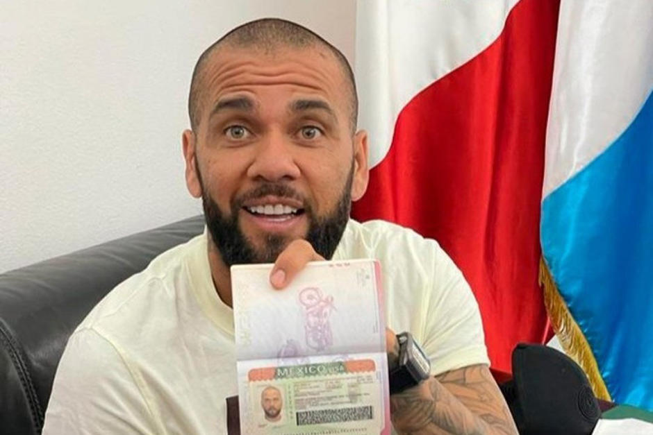 Dani Alves envió un mensaje en sus redes sociales dedicado a Guatemala tras su visita por temas migratorios. (Foto: Embajada de México en Guatemala)