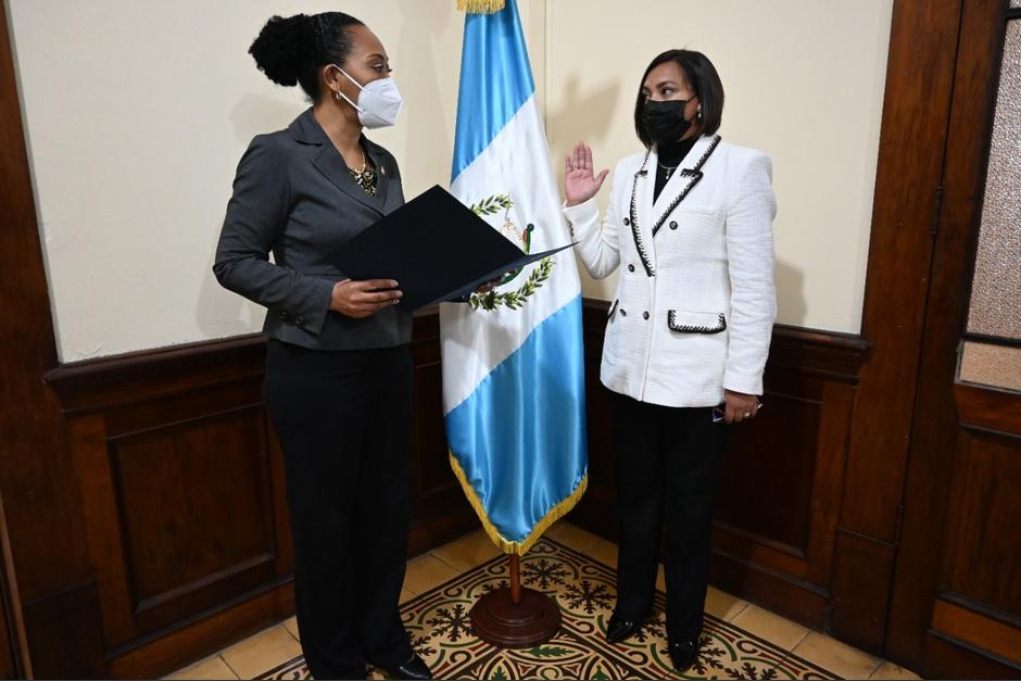 Este lunes 6 de junio asumió la nueva gerente del INE, Brenda Miranda, en sustitución de Abel Cruz. (Foto: INE)
