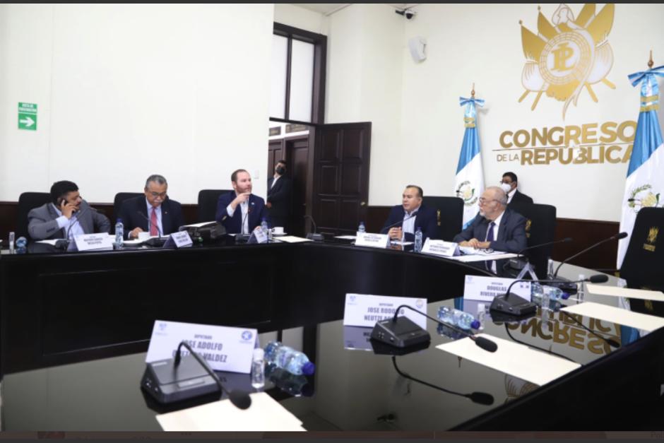 La Comisi&oacute;n de Derechos Humanos durante una reuni&oacute;n de trabajo. (Foto: Congreso de la Rep&uacute;blica)&nbsp;