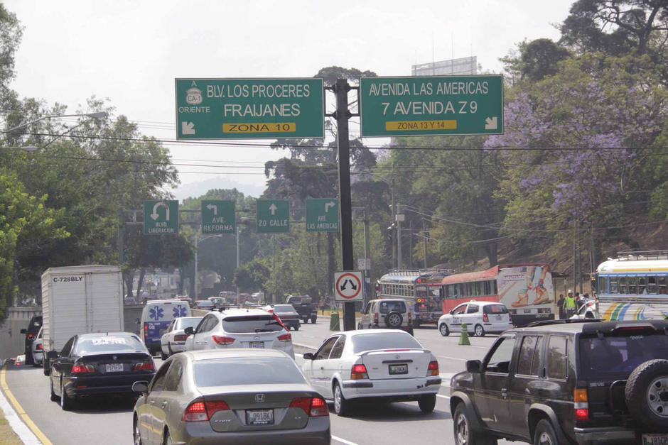 Como prevención el paso se encuentra bloqueado. (Foto: Archivo/Soy502)