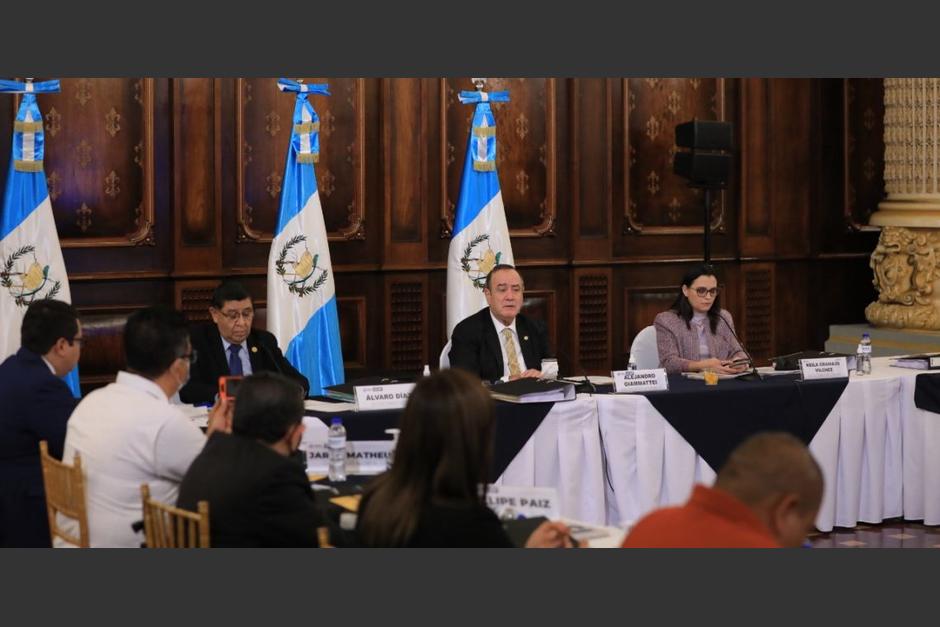 El presidente Alejandro Giammattei participó en la segunda reunión ordinaria del Consejo Nacional de Desarrollo Urbano y Rural. (Foto: AGN)