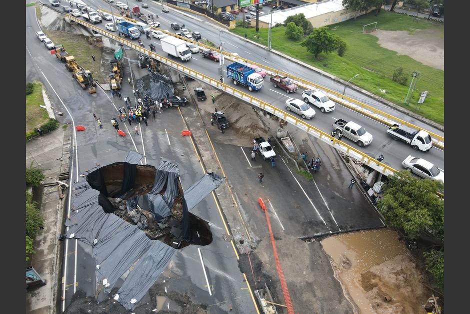 Un informe de la Conred determina algunos daños en el puente.&nbsp; (Foto: Carlos Alonzo/Soy502)&nbsp;