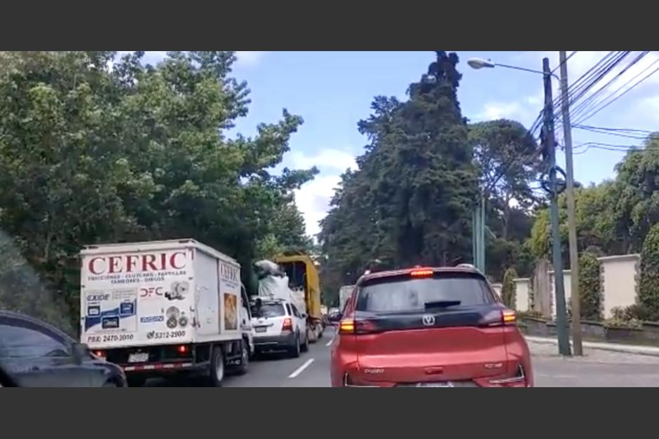 El tr&aacute;fico en la ruta Interamericana sigue siendo lento. (Foto: captura video)&nbsp;