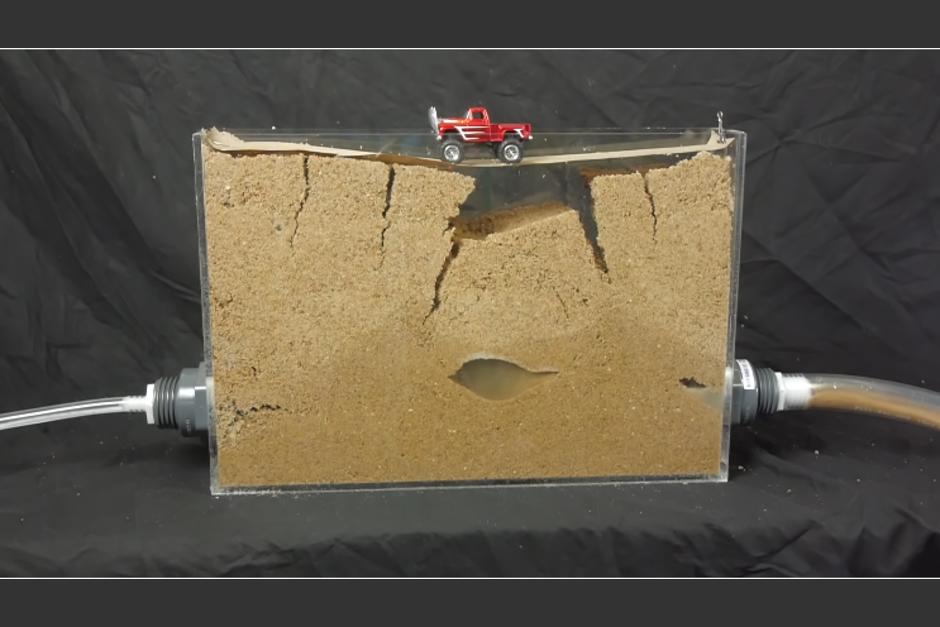 En el video, el experto explica a detalle c&oacute;mo las malas construcciones pueden generar este tipo de incidentes. (Captura Video)