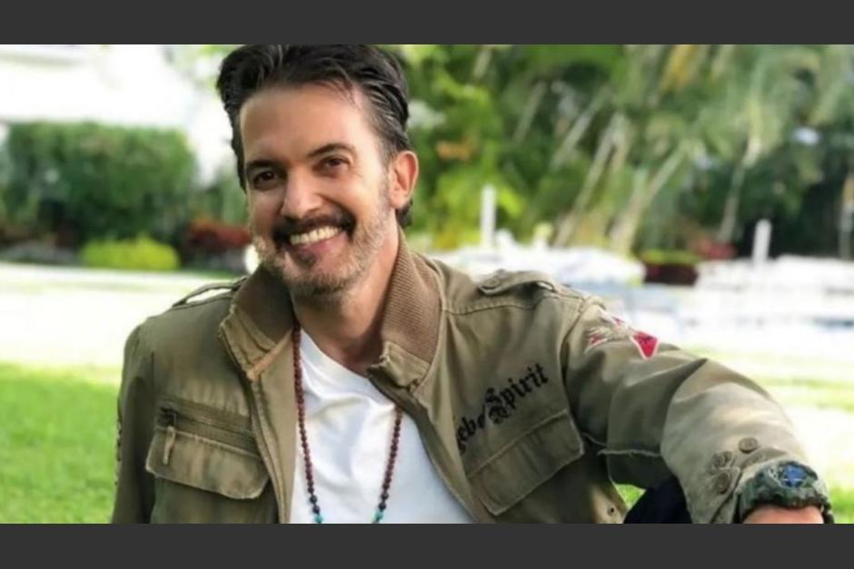 El conductor Fernando del Solar firm&oacute; una carta para despreocupar a sus familiares por si su salud empeoraba. (Foto: Instagram)