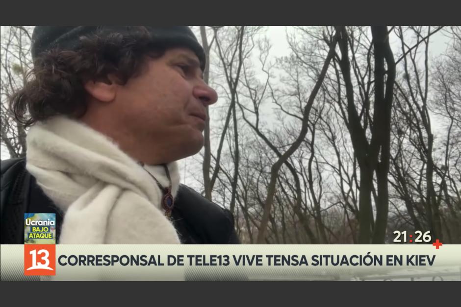 El corresponsal Jorge Said fue increpado por soldados y se escuchan detonaciones en su directo. (Captura Video)