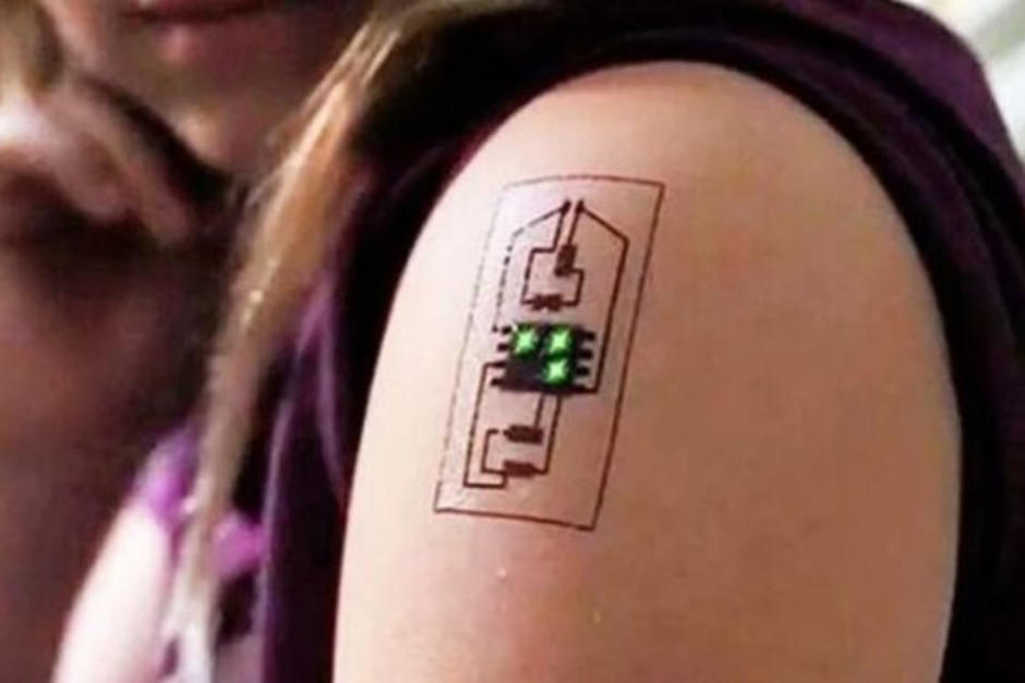 El tatuaje electrónico podría sustituir a los smartphones. (Foto: Chaotic Moon)