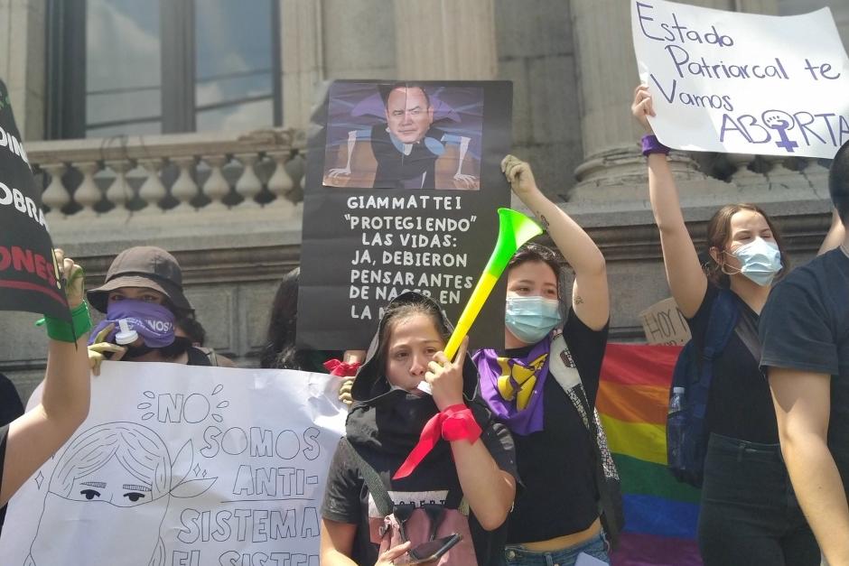 Las protestas en contra de la iniciativa de ley 5272 que aprob&oacute; el Congreso de la Rep&uacute;blica, contin&uacute;an. (Foto: Twitter Prensa Comunitaria)&nbsp;