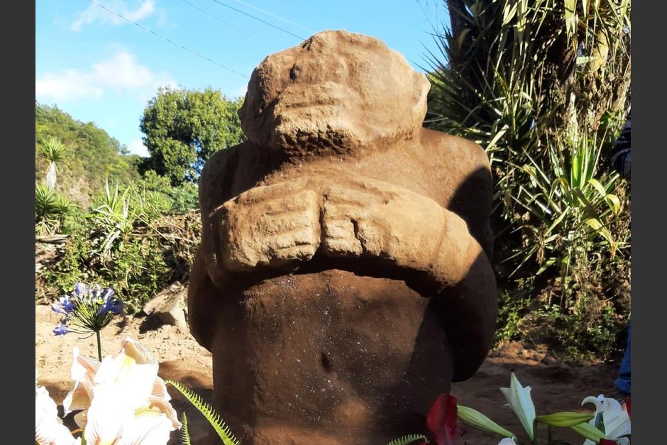 La escultura fue encontrada mientras agricultores preparaban la tierra para la siembra. (Foto: Nuestro Diario)