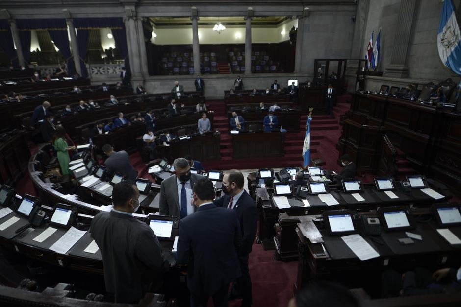 Los diputados del Congreso de la Rep&uacute;blica aprobaron un acuerdo para que la Ley para la Protecci&oacute;n de la Vida y la Familia fuera archivada. (Foto: Fabrizio Alonzo/Soy502)